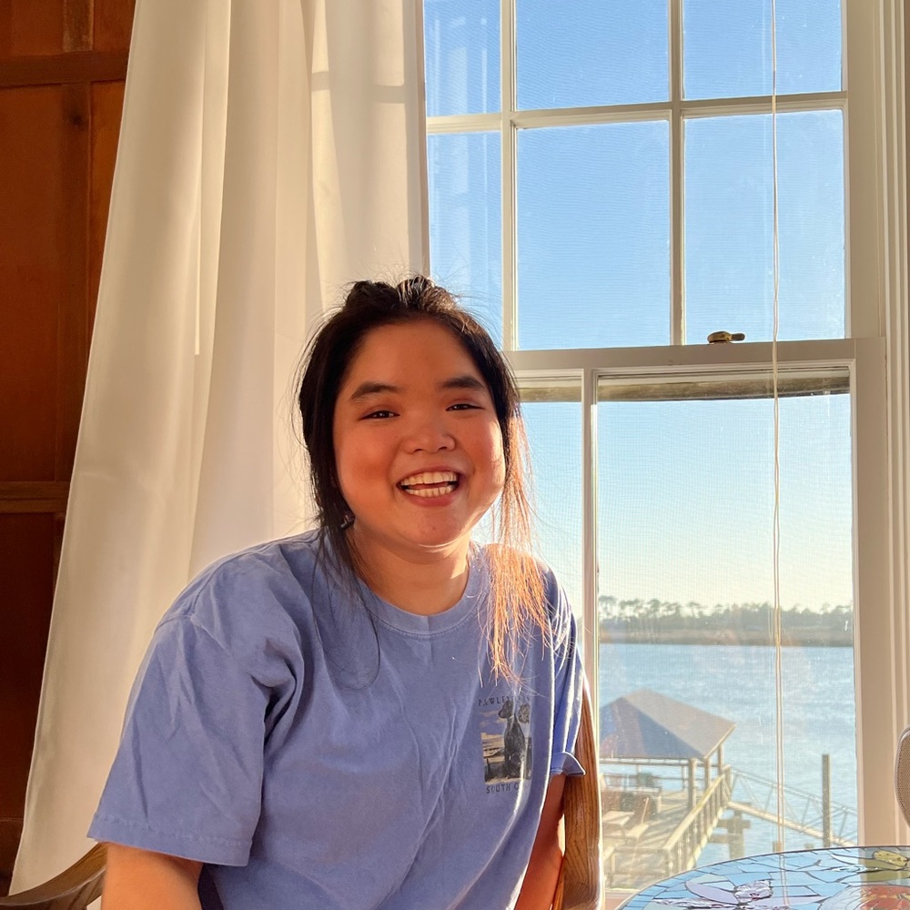 Meet your Posher, Hannah